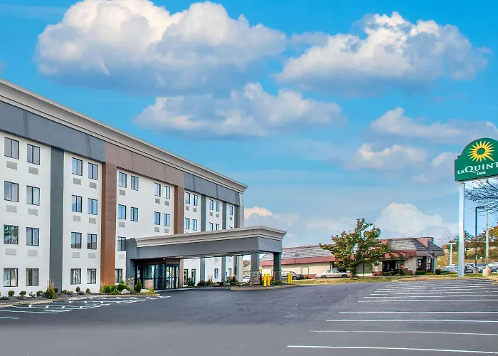 La Quinta Inn By Wyndham St. Louis Hazelwood - Airport North