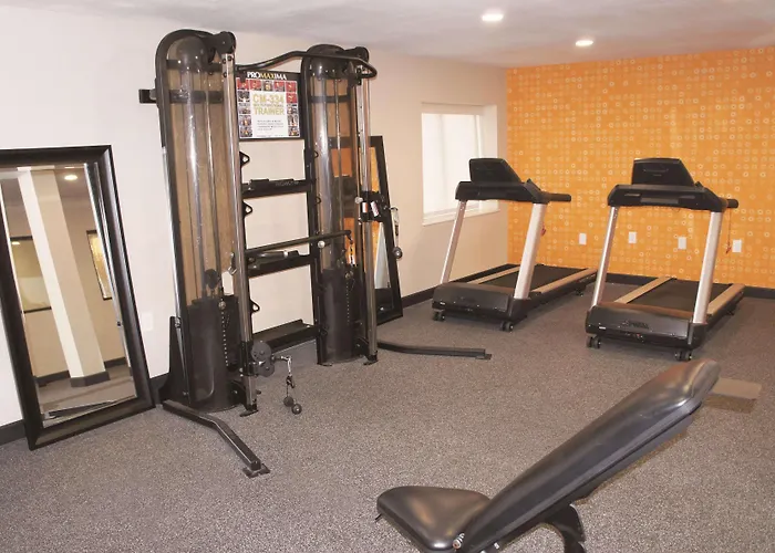 La Quinta Inn By Wyndham St. Louis Hazelwood - Airport North