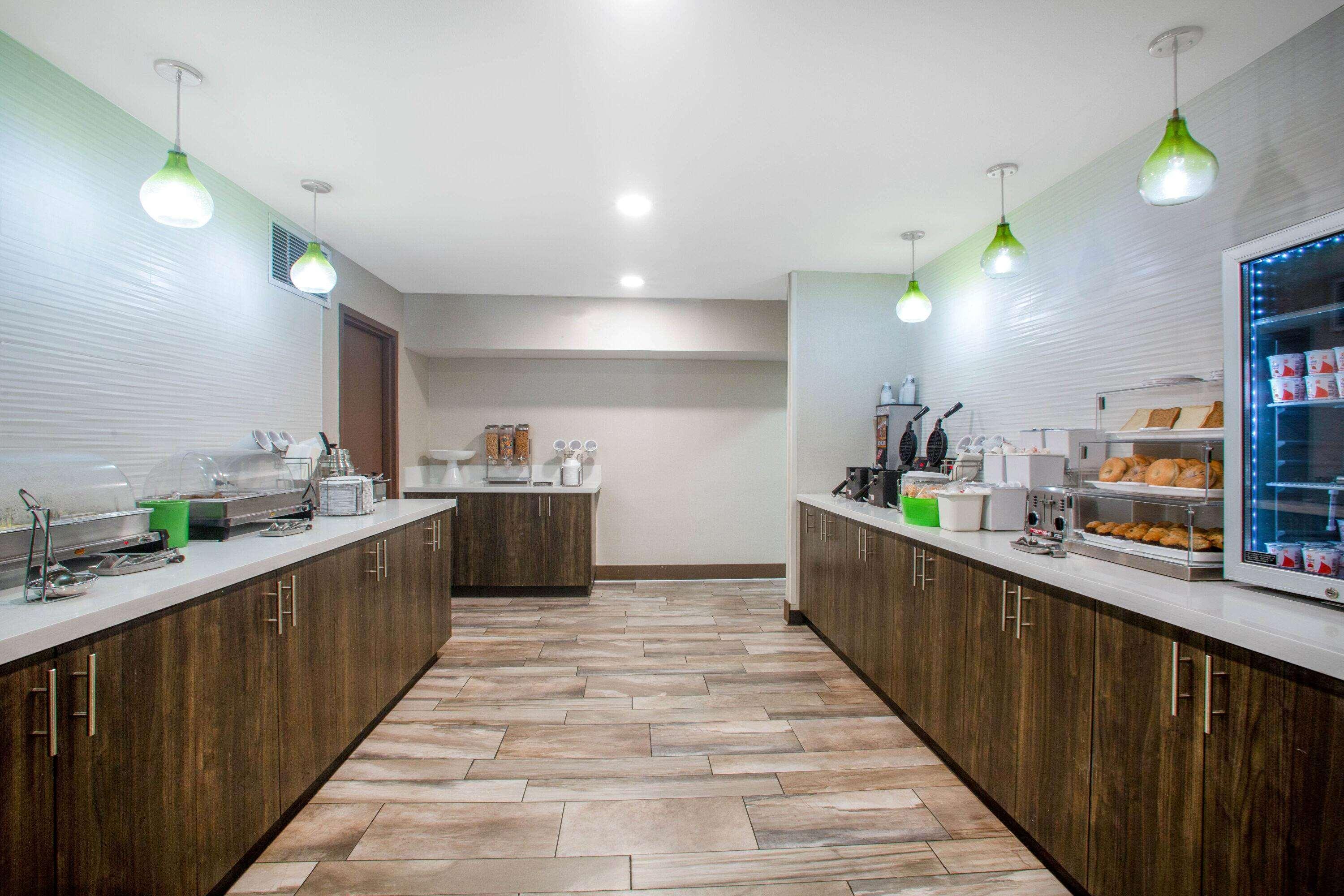 La Quinta By Wyndham St. Louis - Airport North