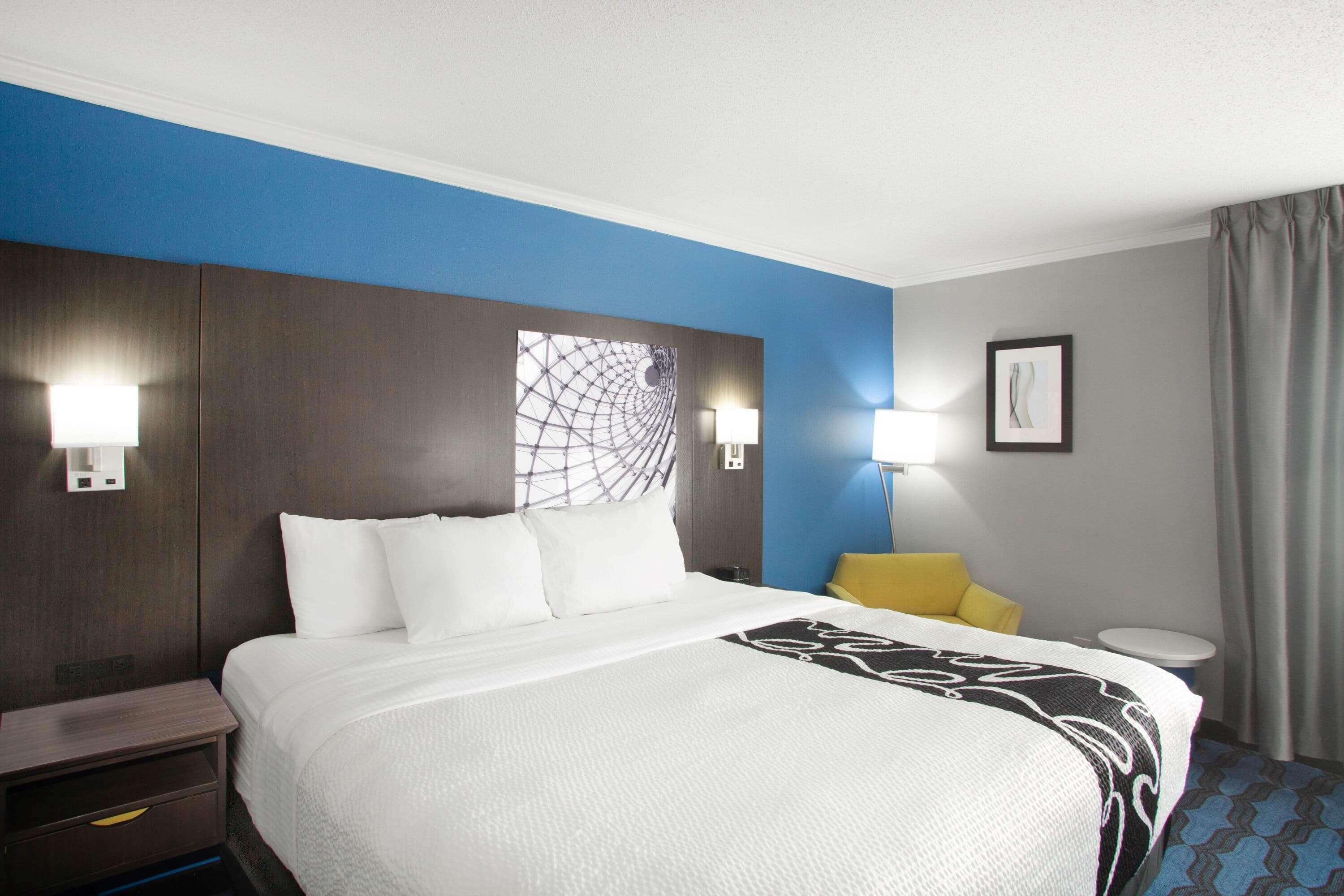 La Quinta By Wyndham St. Louis - Airport North Hotel 3*