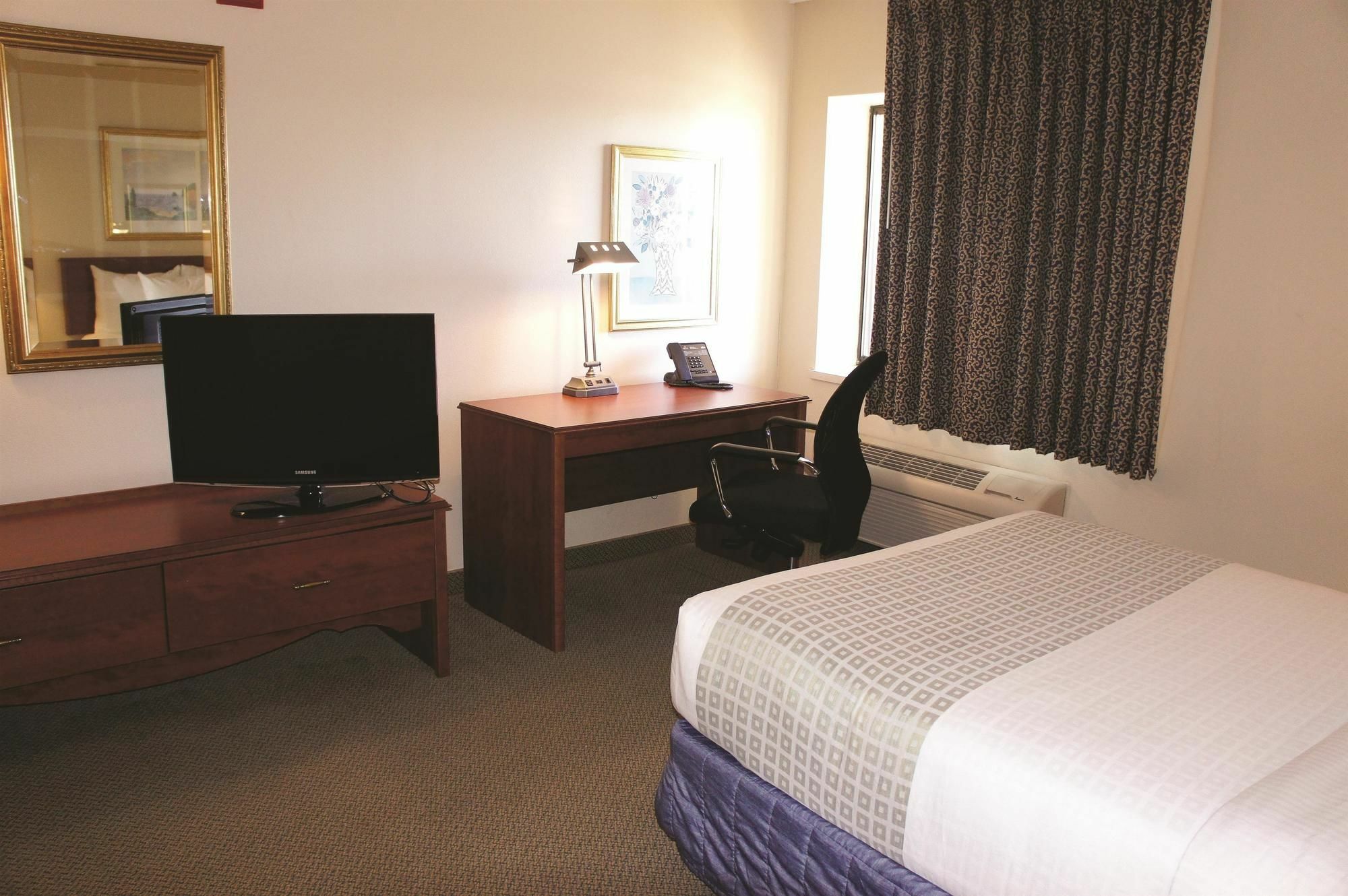 La Quinta By Wyndham St. Louis - Airport North Hazelwood